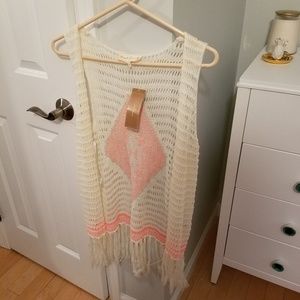 NWT francesca's open knit fringed vest